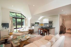 Flat 16, Woldhurst Court, Runcton Lane, Chichester PO20 1AD
