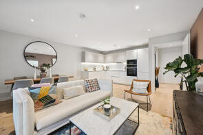 22, Cellini Building, Singapore Road, London W13 0FR