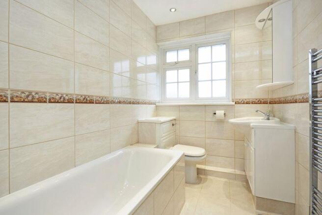 Master En-Suite