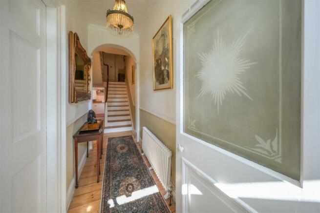 RECEPTION HALLWAY