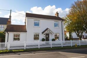 Carlyon Cottage, Main Road, Woodham Ferrers, Chelmsford CM3 8RJ