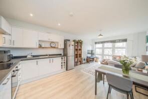 Flat 5, 97, Radnor Road, Twickenham TW1 4NB