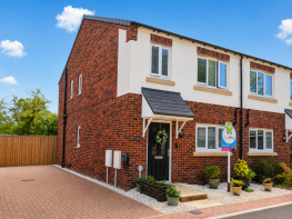 16, Fulwood Drive, Balby, Doncaster DN4 8FH