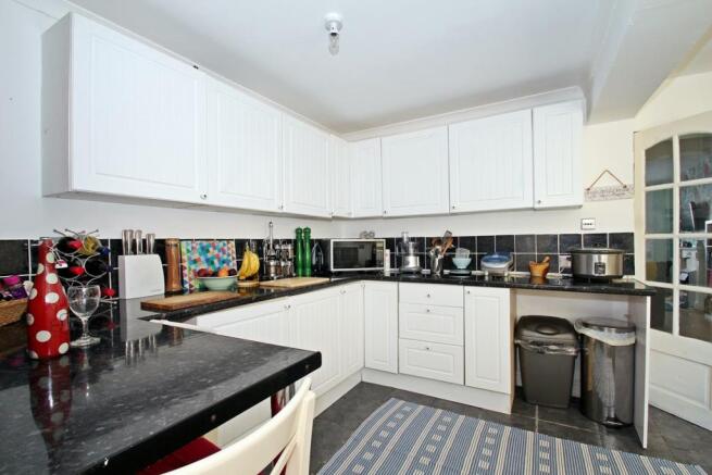 Kitchen / Breakfast 