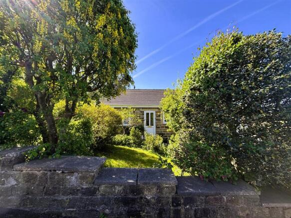 3 bed Detached Bungalow for sale Image 8