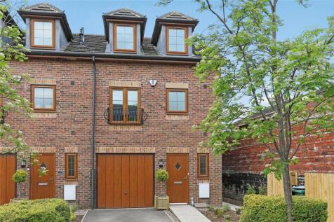 Highfield Court, Ossett, WF5