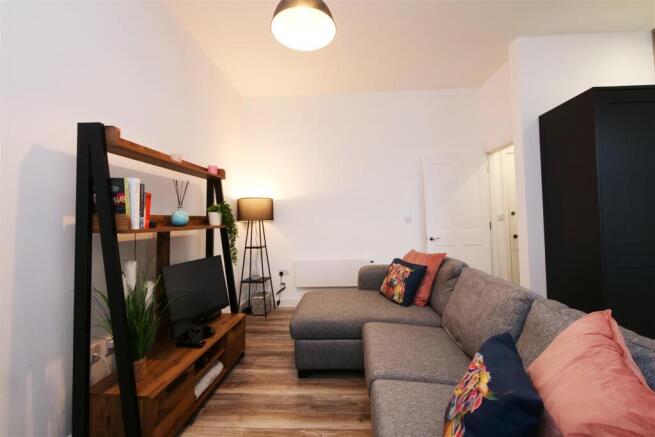 1 bed Apartment for sale Image 9
