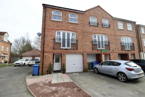 Kings Court, Market Weighton