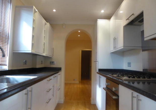 Kitchen 2.png