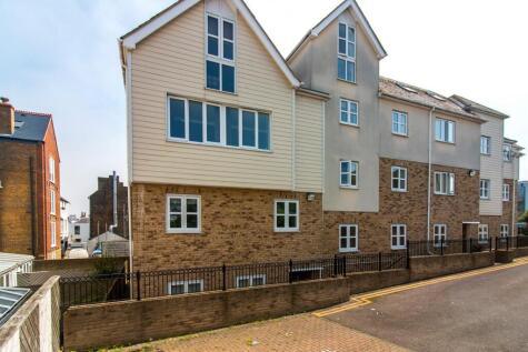Nash Gardens, Broadstairs, CT10