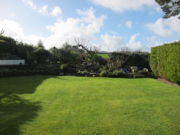 West facing gardens