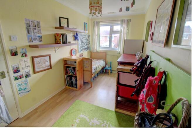 Yopa - Paddock Drive, Chelmsford, CM1 (11)
