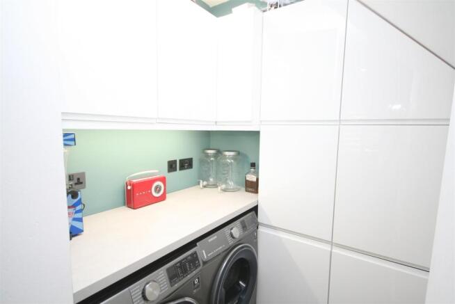 Utility Room.JPG
