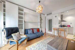 Flat 4a, 36, Gloucester Avenue, London NW1 7BB