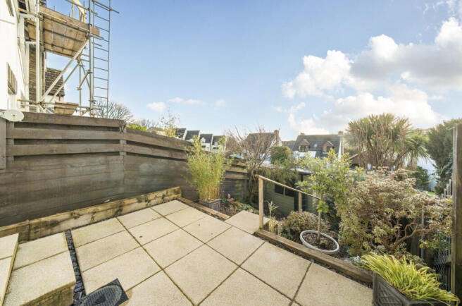 1392817-4-693c0c9...