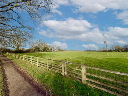 Wing Road, Cublington