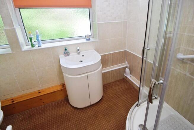 2 bed Apartment for sale Image 11