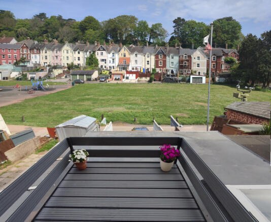 Sherwell Lane, Torquay, Devon, TQ2 - Mehr