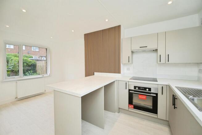 3 bed End of Terrace for sale Image 5