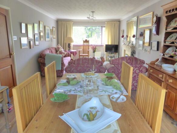 Living/Dining Room