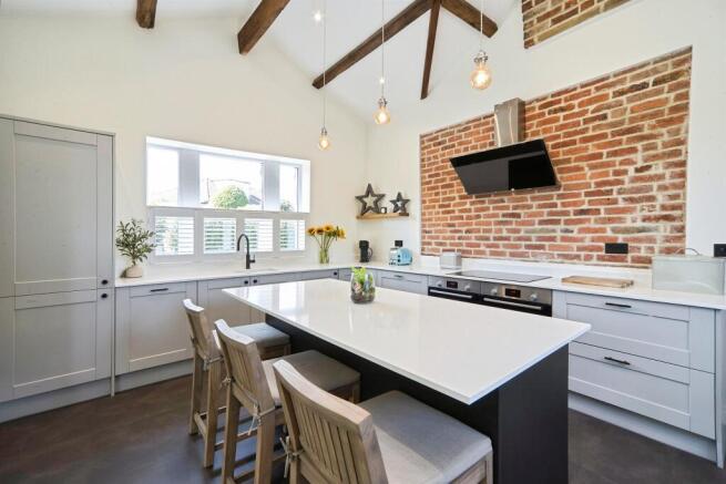 3 bed Detached for sale Image 7