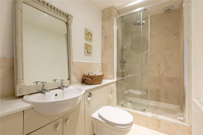 En Suite Shower