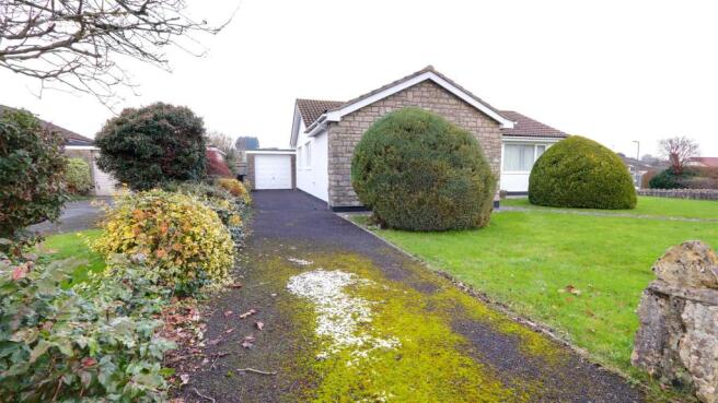 Driveway in.jpg