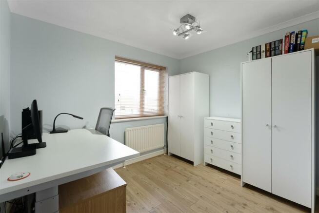 7 Sherwood Drive 11.jpg
