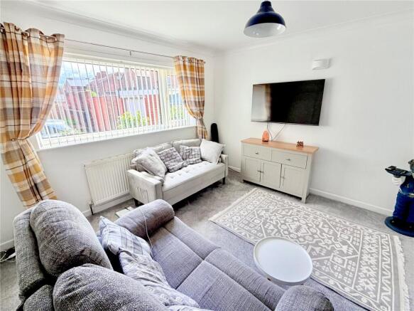 3 bed Detached for sale Image 3