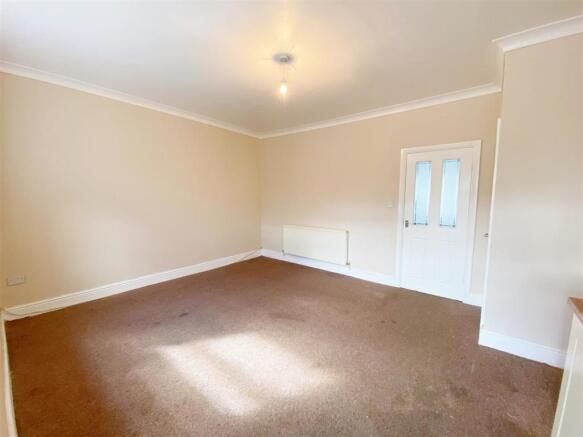 Dining Room 2.jpg