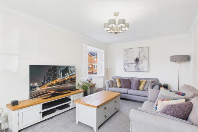 EweMove -  Spalding - Shearers Drive -  Living Roo