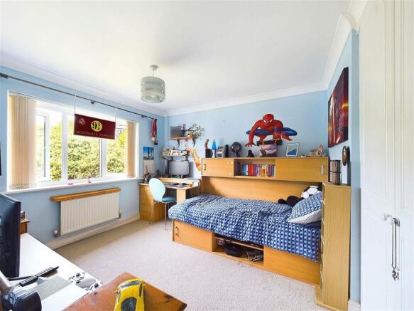 Photo 12