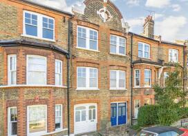 38c, Aristotle Road, London SW4 7UZ