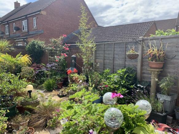 Garden2.jpg