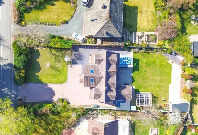 Gayton Lane, Heswall, Wirral photo 4