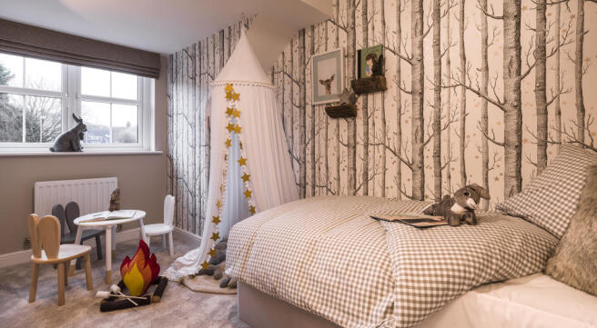 Spacious bedrooms throughout