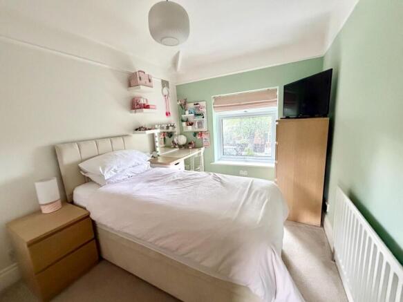 3 bed Semi-Detached for sale Image 10
