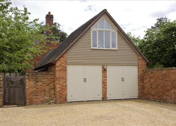 Double Garage/Office