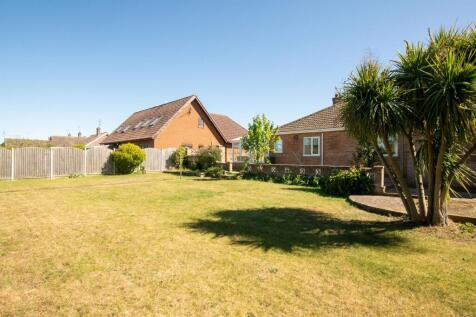 Non-Estate Bungalow in Heacham