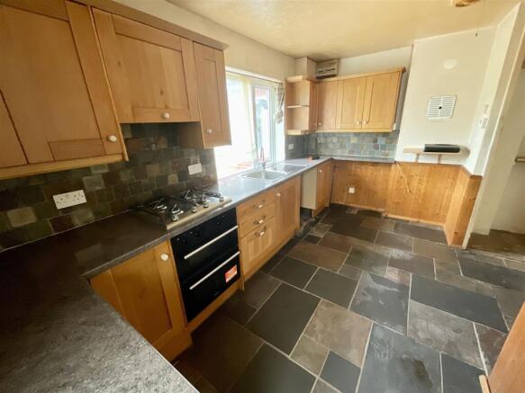 Water Lane, Ospringe, Faversham, Kent photo 3
