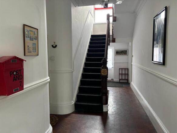 1 bed Flat for sale Image 10