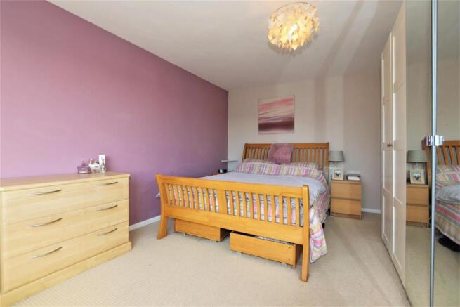 DOUBLE BEDROOM ONE