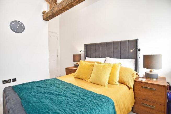 2 bed Terraced for sale Image 8