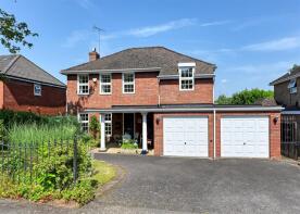 15, Rookwood Drive, Wolverhampton WV6 8DG