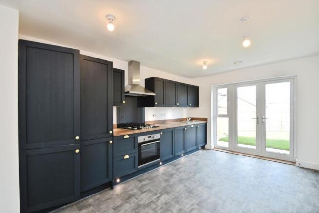 3 bed Semi-Detached for sale Image 5