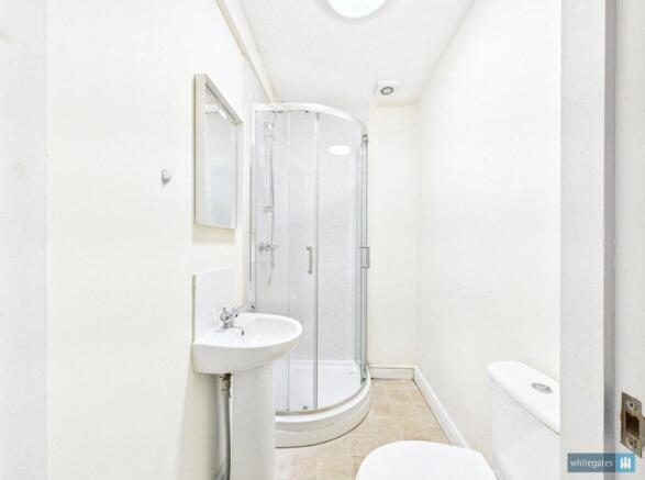 1 bed House to rent Image 4