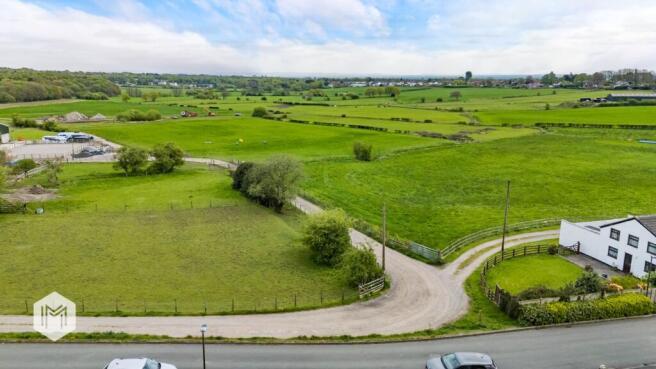 Restormel Avenue, Aspull, WN2 photo 2