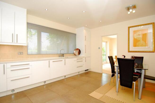 Kitchen/Breakfast Room