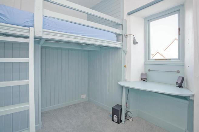 Bedroom 3.jpg