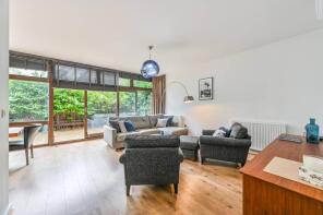 15, Cabanel Place, London SE11 6BD
